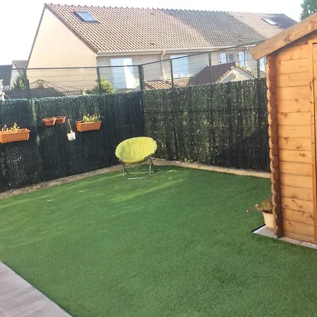 Homestay Chambre Privee Dans Maison En Colocation *