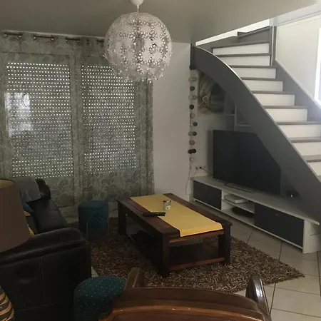 Homestay Chambre Privee Dans Maison En Colocation